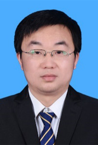 王 文
