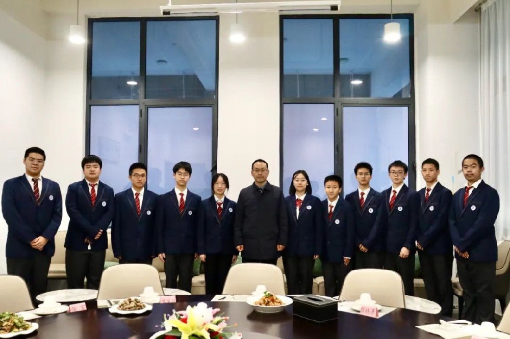 “镁”美与共，和教授共进晚餐的时光